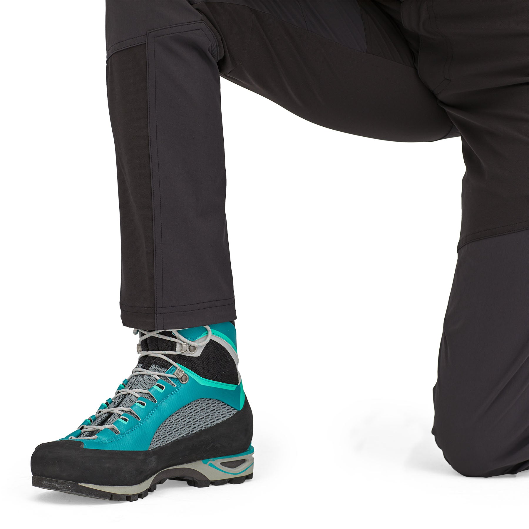 Women's Terravia Alpine Pants - Short - Image 6