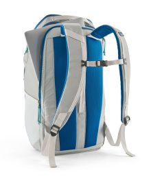 Alternative view of Black Hole Pack 32L